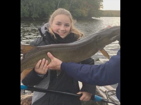 youth & woman's musky champion